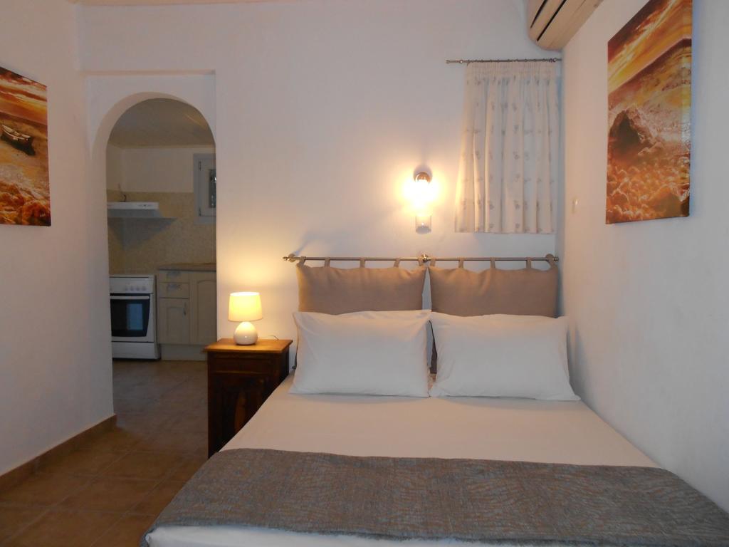 Hotel Casa Bianca Ornos  Habitación foto