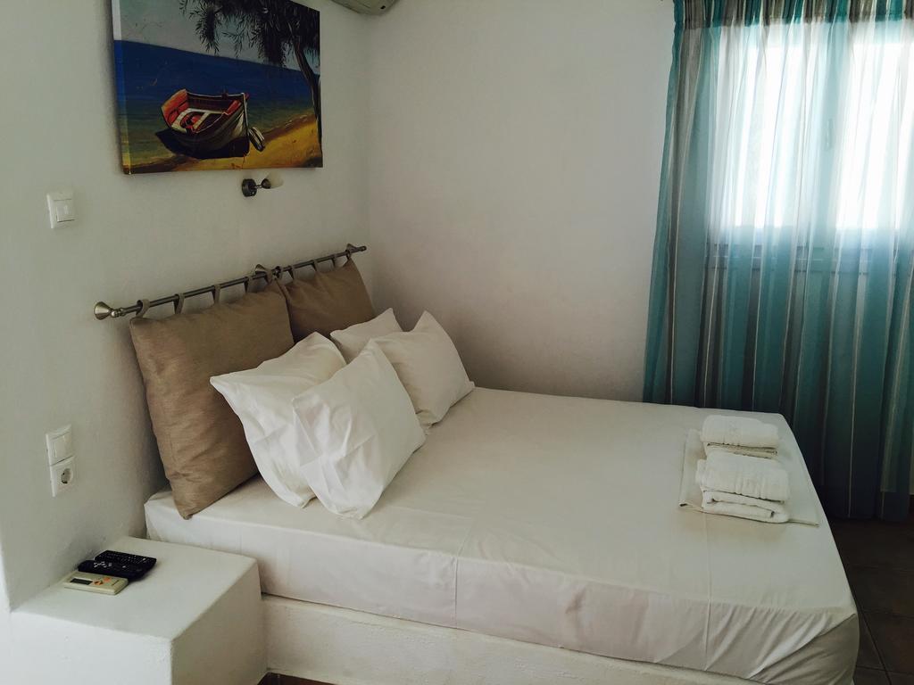 Hotel Casa Bianca Ornos  Habitación foto